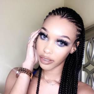 Meet your Posher, Kay